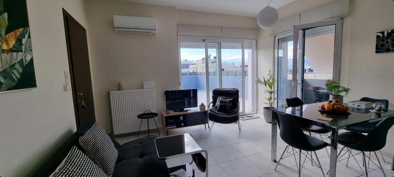 Bright & Modern With View